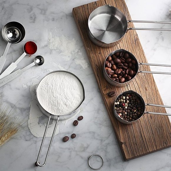 Stainless Steel Measuring Cups for Liquids Set of 4 with indent for an easy pour - Picture 5 of 7